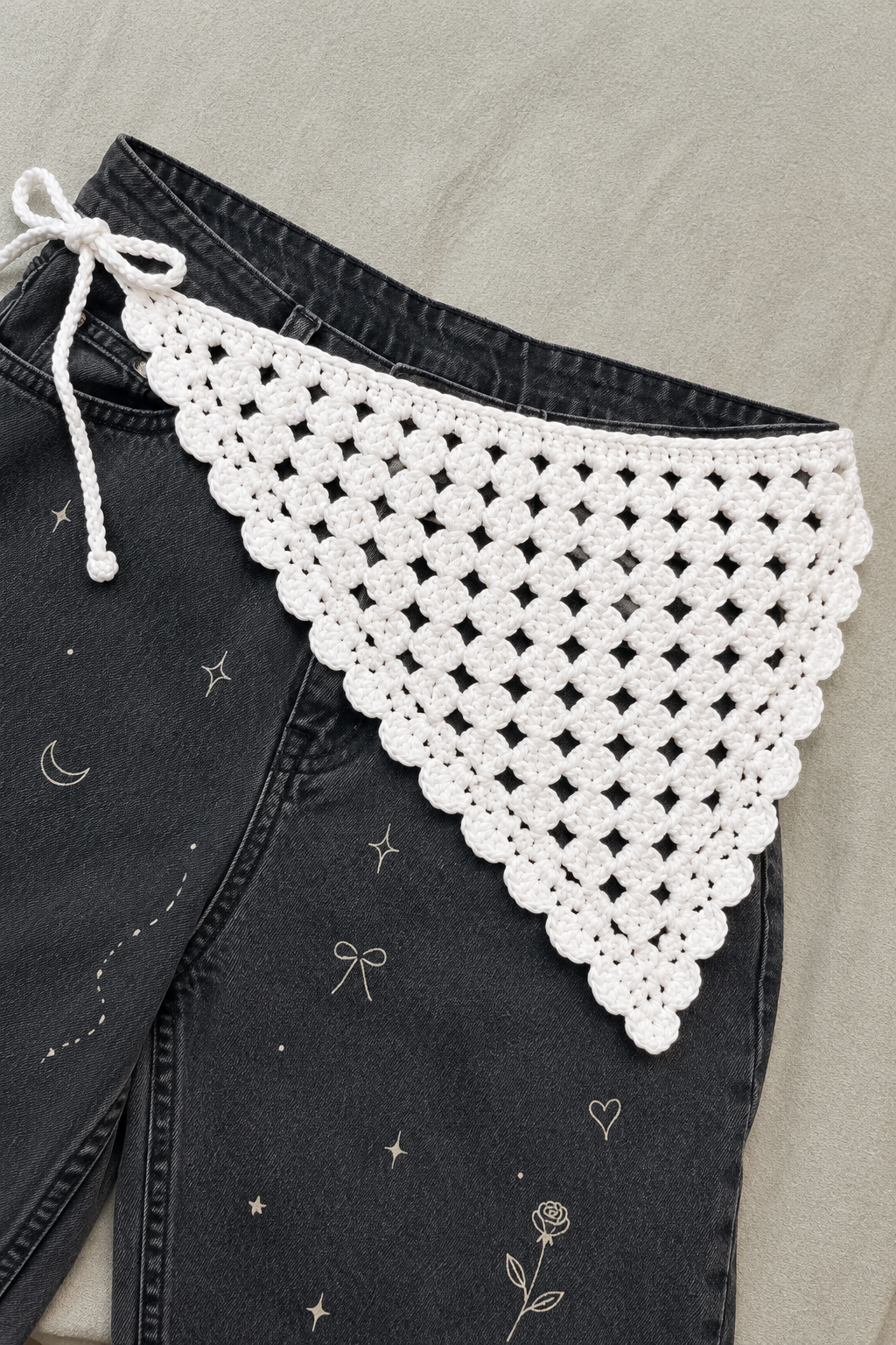 Crochet Bandana – Triangle Tie-Back Headscarf